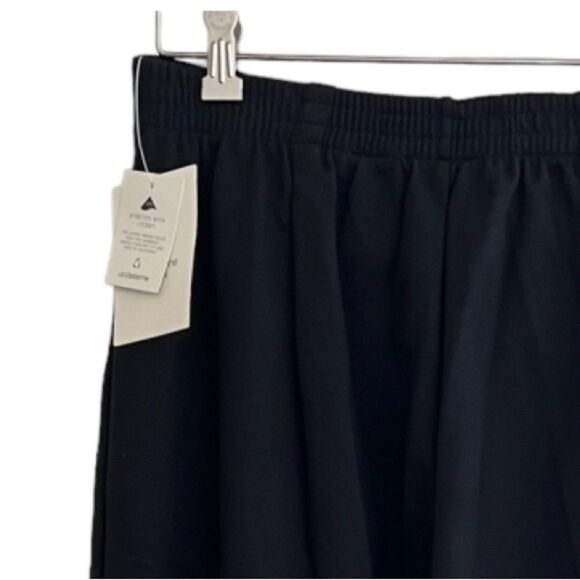 1X NWT Liz Claiborne Women black knit blend pants elastic waist - Picture 15 of 15